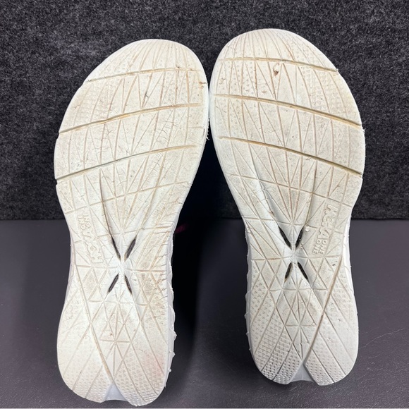 Hoka One One Women's Carbon X3 Size 10 - Picture 11 of 13